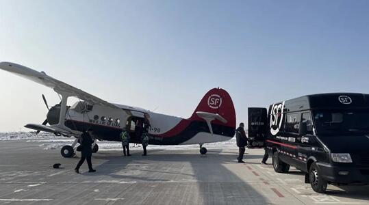 全球首张！顺丰物流无人机获中国民航局运行牌照 可吨级运载